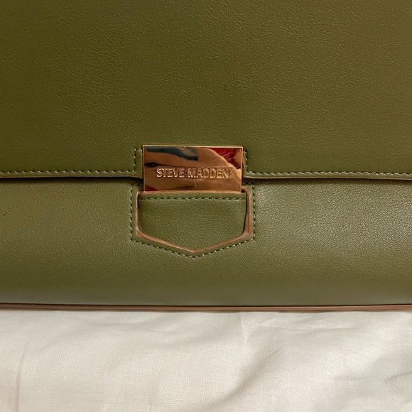 Steve Madden crossbody bag/purse - Picture 3 of 5